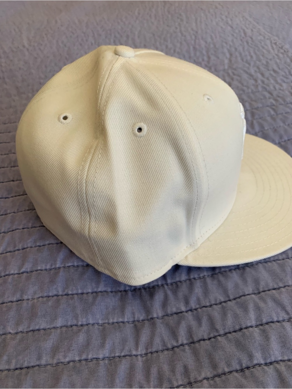 New Era Cream New York Yankees Snapback Cap - Picture 6 of 6